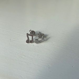 NWOT Music Note Stud Earrings